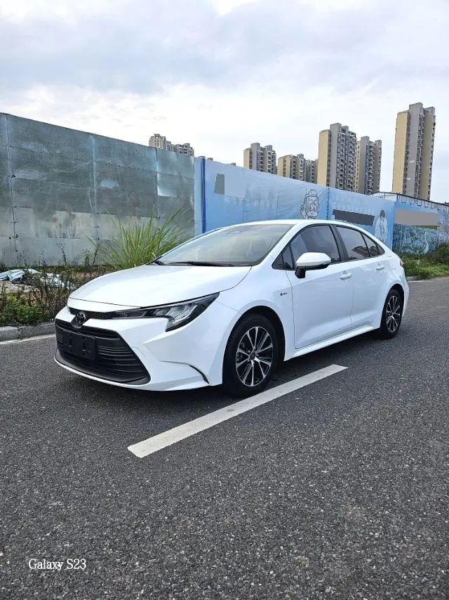 Toyota Levin 2024 Intelligent Hybrid Dual Engine 1.8L Leading Edition