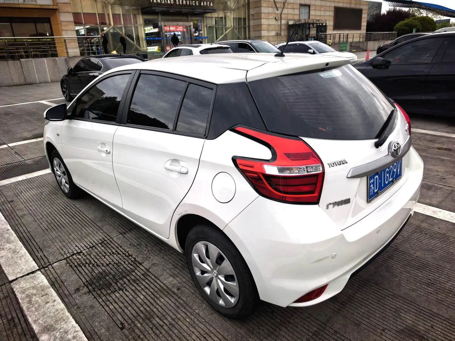 Toyota YARiS L 2022 1.5L CVT Leading PLUS