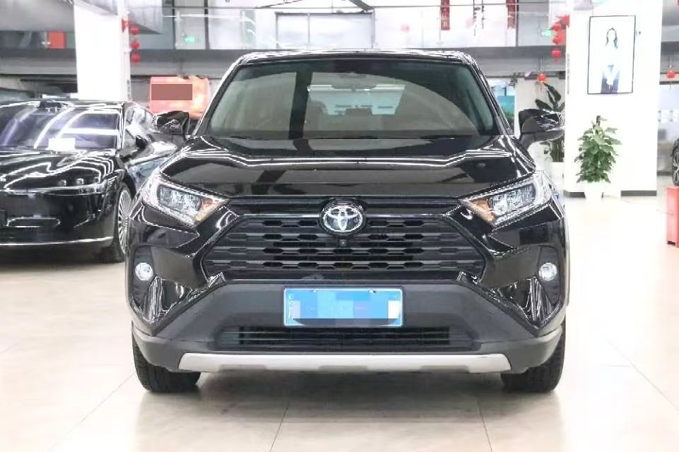 Toyota RAV4 Rongfang 2020 2.0L CVT 4WD Fashion Edition