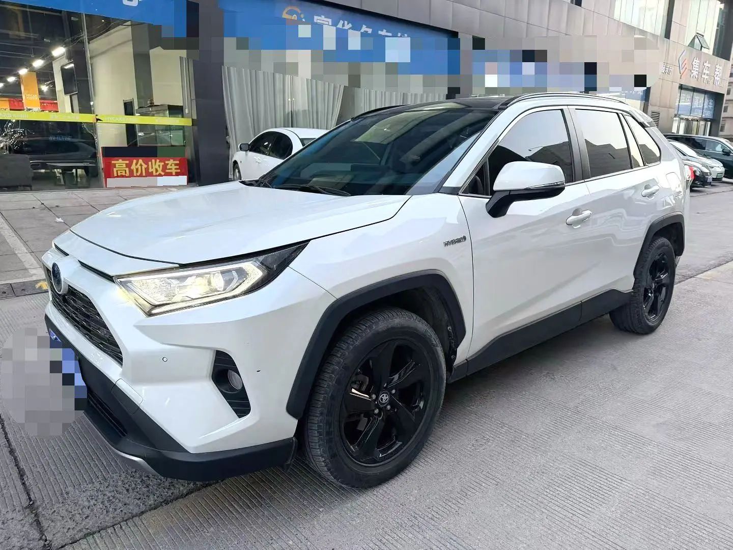تويوتا RAV4 2020 محرك مزدوج 2.5L E-CVT دفع رباعي Elite PLUS