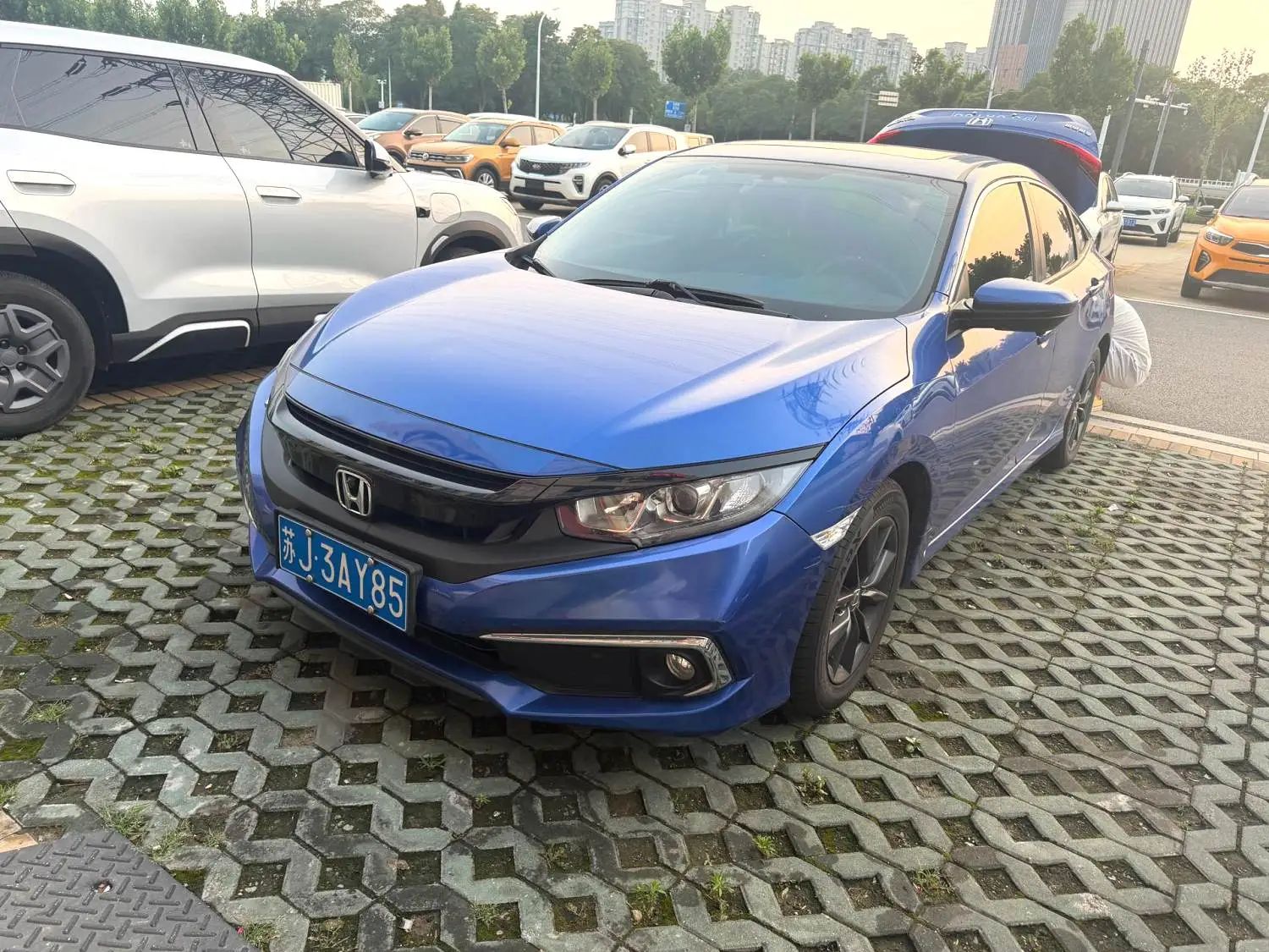 هوندا سيفيك 2019 220TURBO CVT الإصدار الرياضي الصين VI